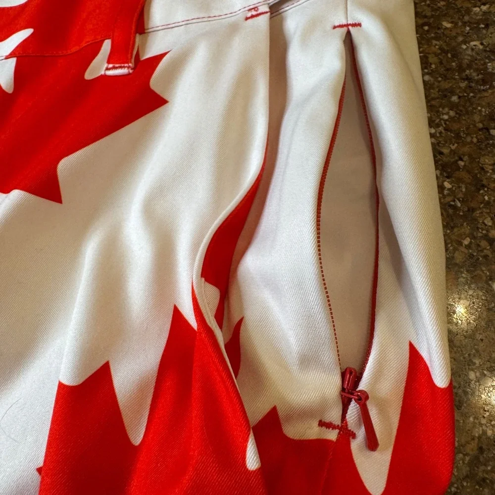 Loudmouth Golf Mens Pants 32x30 White Red Maple Leaf‎ Print Straight Leg
